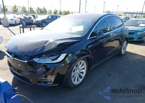 2016 Tesla Model X 60D/70D/75D/90D/P100D из США, поврежденный, VIN 5YJXCBE24GF013289